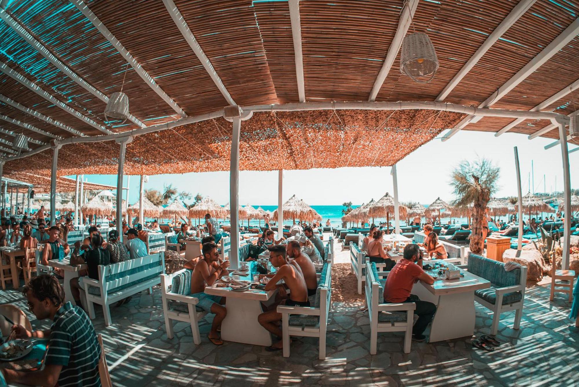 باراديس بيتش كامبينج بلاتيس يالوس المظهر الخارجي الصورة